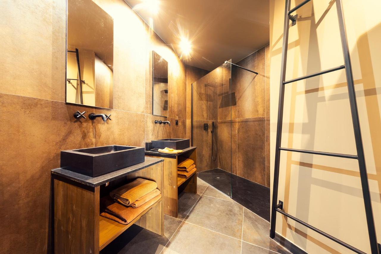 El Pati Bed & Breakfast Тюир Екстериор снимка