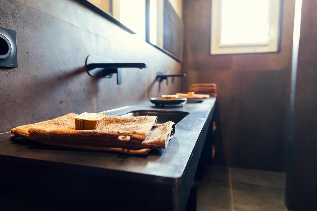 El Pati Bed & Breakfast Тюир Екстериор снимка